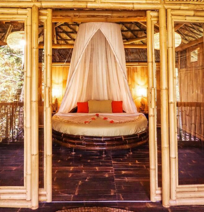 Eco Bamboo Island Bali - Bamboo House #4 Villa Selat Buitenkant foto